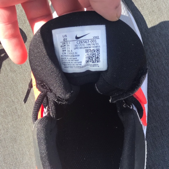 Nike kyrie flytrap III shoes - Picture 3 of 3